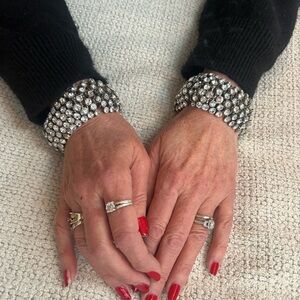 Chic Dazzling Silver Rhinestones Bracelets/Cuffs❤️0/S